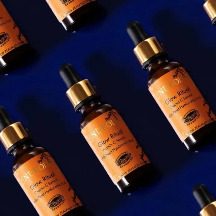 AntipodesGlow Ritual Sérum à la Vitamine C et à l’Acide Hyaluronique Végétal