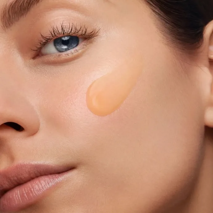 BiothermAQUASOURCE+ Vitamin Glow Gel visage éclat et anti-tâches