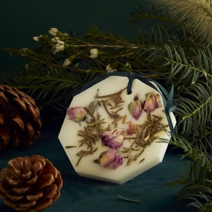 Carrière FrèresPin de Sibérie & Rose d'Hiver Palet Botanique