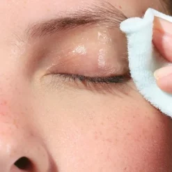 CLARINSDémaquillant Express Yeux Sensibles - Aux Extraits de Gentiane Jaune des Alpes & de Bleuet