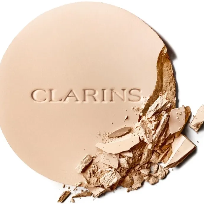 CLARINSEver Matte Compact Powder Poudre Compacte Matifiante Infusée Au Lait De Pêcher