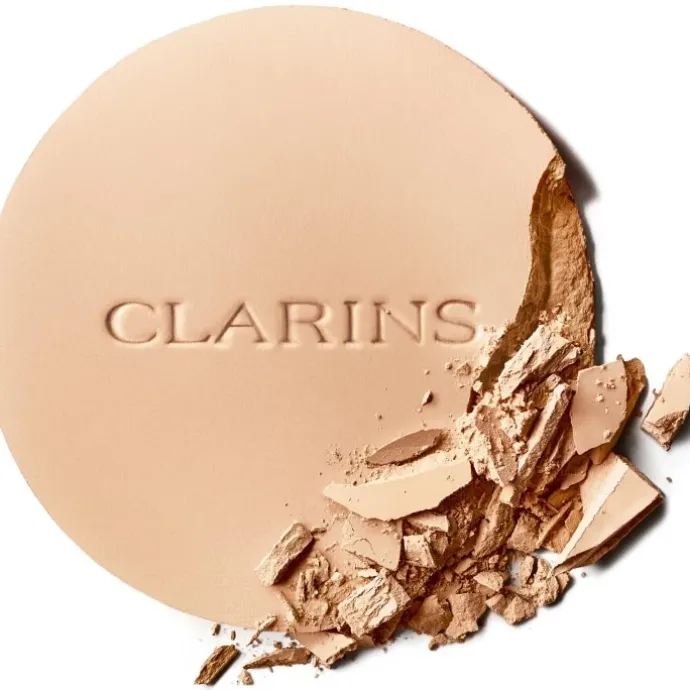 CLARINSEver Matte Compact Powder Poudre Compacte Matifiante Infusée Au Lait De Pêcher