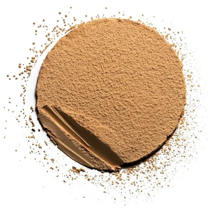 CLARINSEver Matte Loose Powder Poudre libre matifiante infusée au lait de pêcher