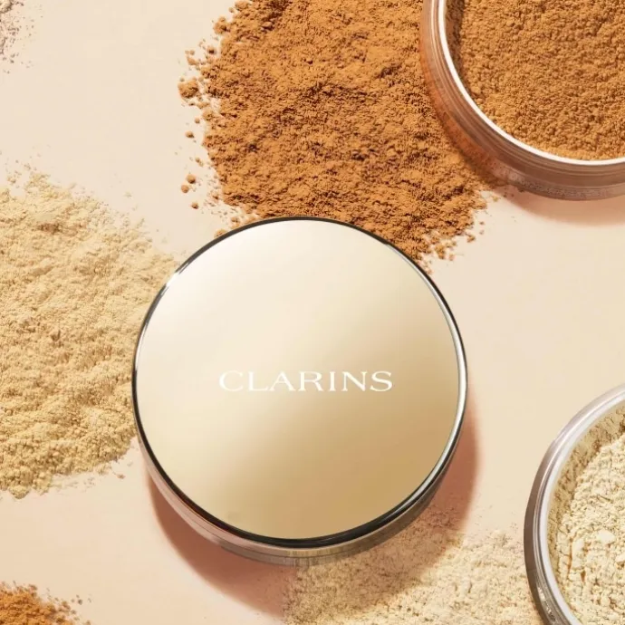 CLARINSEver Matte Loose Powder Poudre libre matifiante infusée au lait de pêcher