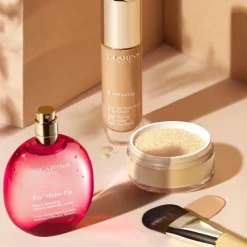 CLARINSEver Matte Loose Powder Poudre libre matifiante infusée au lait de pêcher