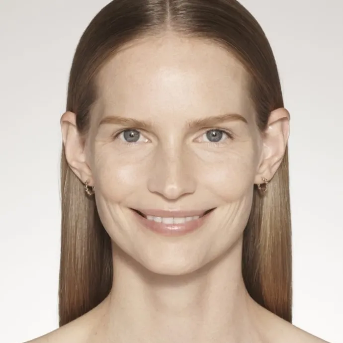 ESTEE LAUDERFuturist Sérum de Teint - Fond de teint léger SPF 20