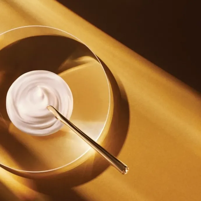 ESTEE LAUDERRe-Nutriv Ultimate Diamond Crème Transformation Sculptée