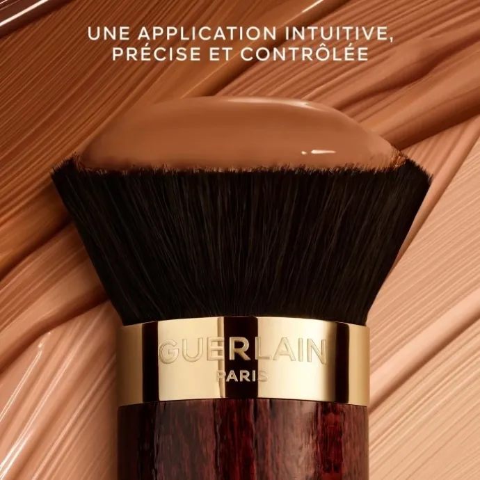 GUERLAINTerracotta Le Teint Kabuki Brush Pinceau Fond de Teint