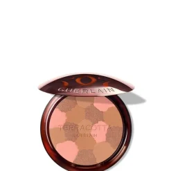 GUERLAINTerracotta Light La poudre éclat bonne mine naturelle – 96% d’ingrédients d’origine naturelle