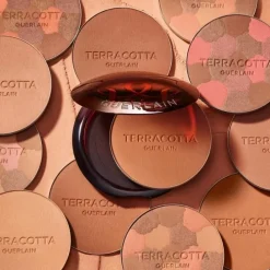 GUERLAINTerracotta Peacock La Poudre Bronzante - 96% d’Ingrédients d’Origine Naturelle - Édition limitée