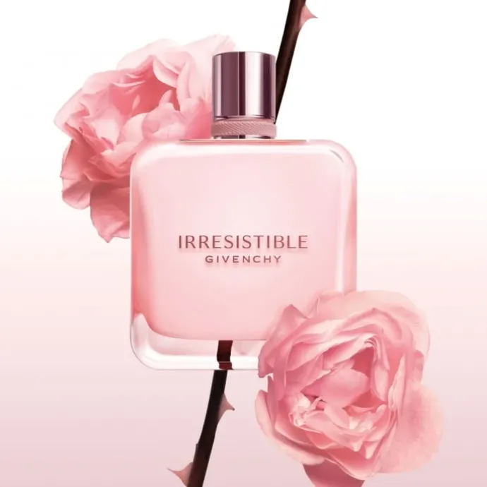 Irresistible Givenchy Rose Velvet Eau de Parfum