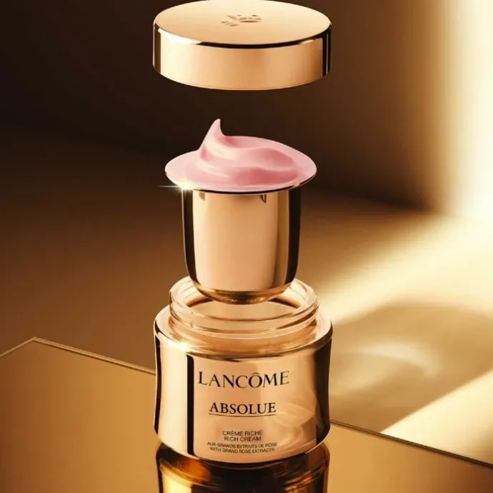 LANCÔMEAbsolue Crème Riche Régénérante Illuminatrice aux Grands Extraits de Rose - Recharge