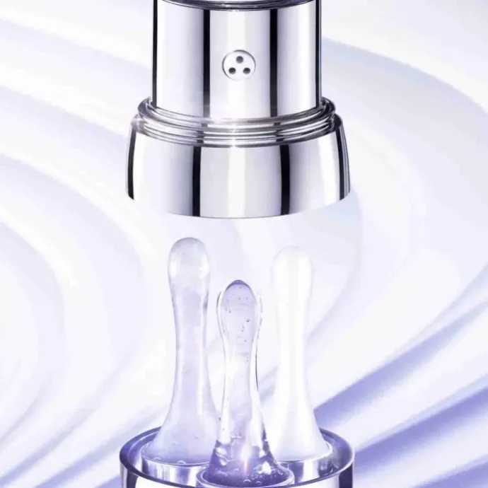 LANCÔMERénergie H.C.F. Triple Serum Sérum Anti-âge à l'Acide Hyaluronique - C+Niacinamide - Acide férulique