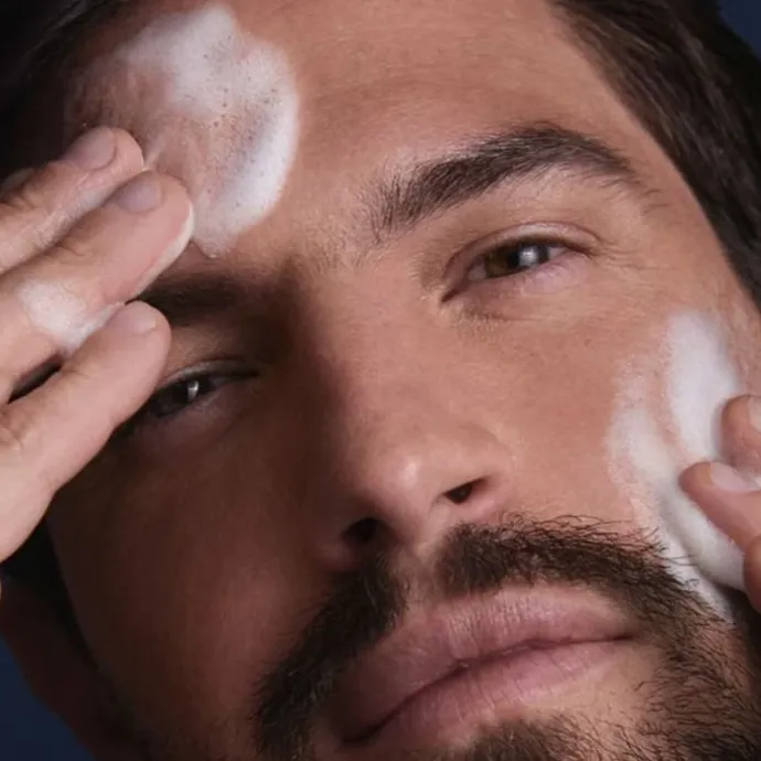 Pupa Man Mousse Nettoyante Visage et Barbe