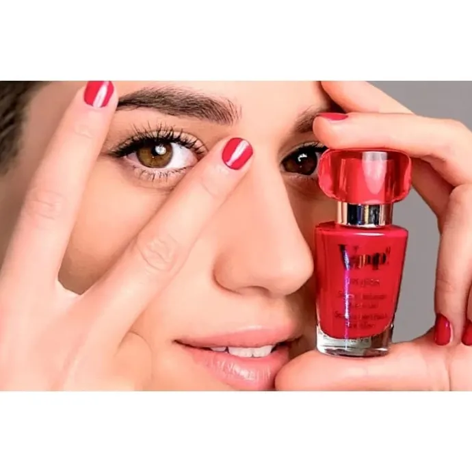 PupaVamp! Base et Top Coat Transparent et Parfumé Base et Top Coat transparent et parfumé, fragrance rouge