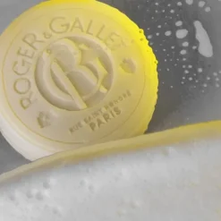 Roger&GalletCologne Twist Pain Nettoyant 3 en 1 Corps-Visage-Cheveux