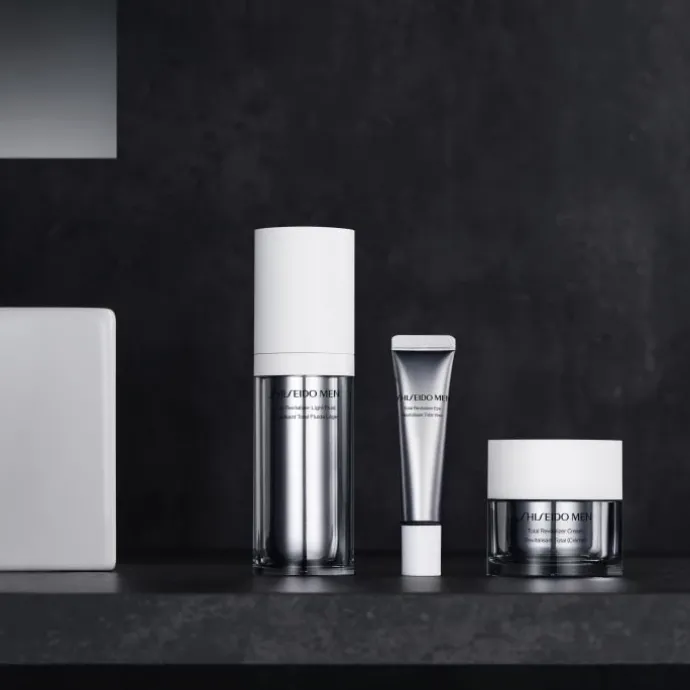Shiseido Men Revitalisant Total Fluide Léger