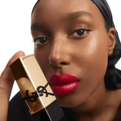 YVES SAINT LAURENTRouge Pur Couture Rouge à lèvres fini satin - Couleur intense et confort
